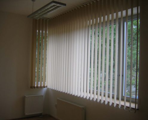 szalagfüggöny